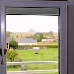 Aux Du Mont