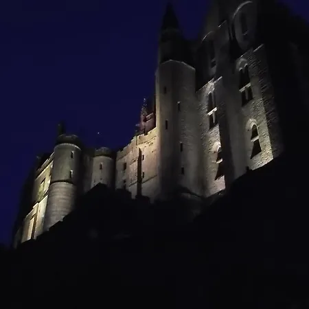 オー シャンブル デュ モン ユイヌ・シュル・メール