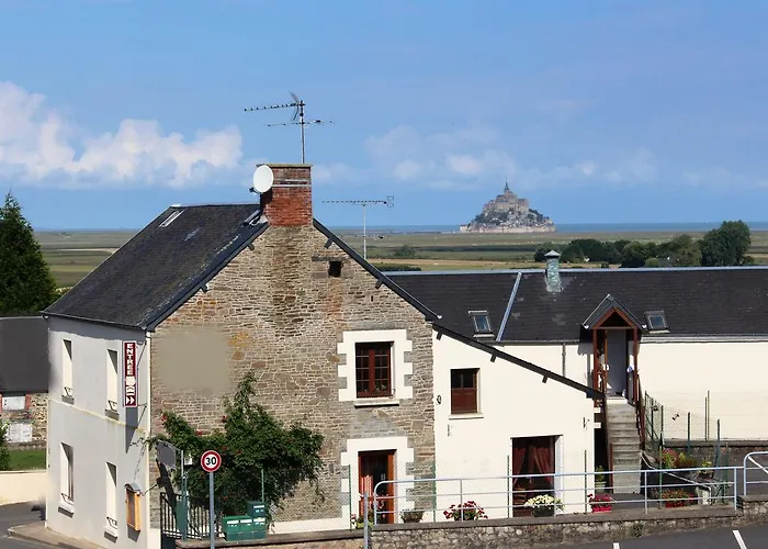 Aux Du Mont Gæstehus 3*